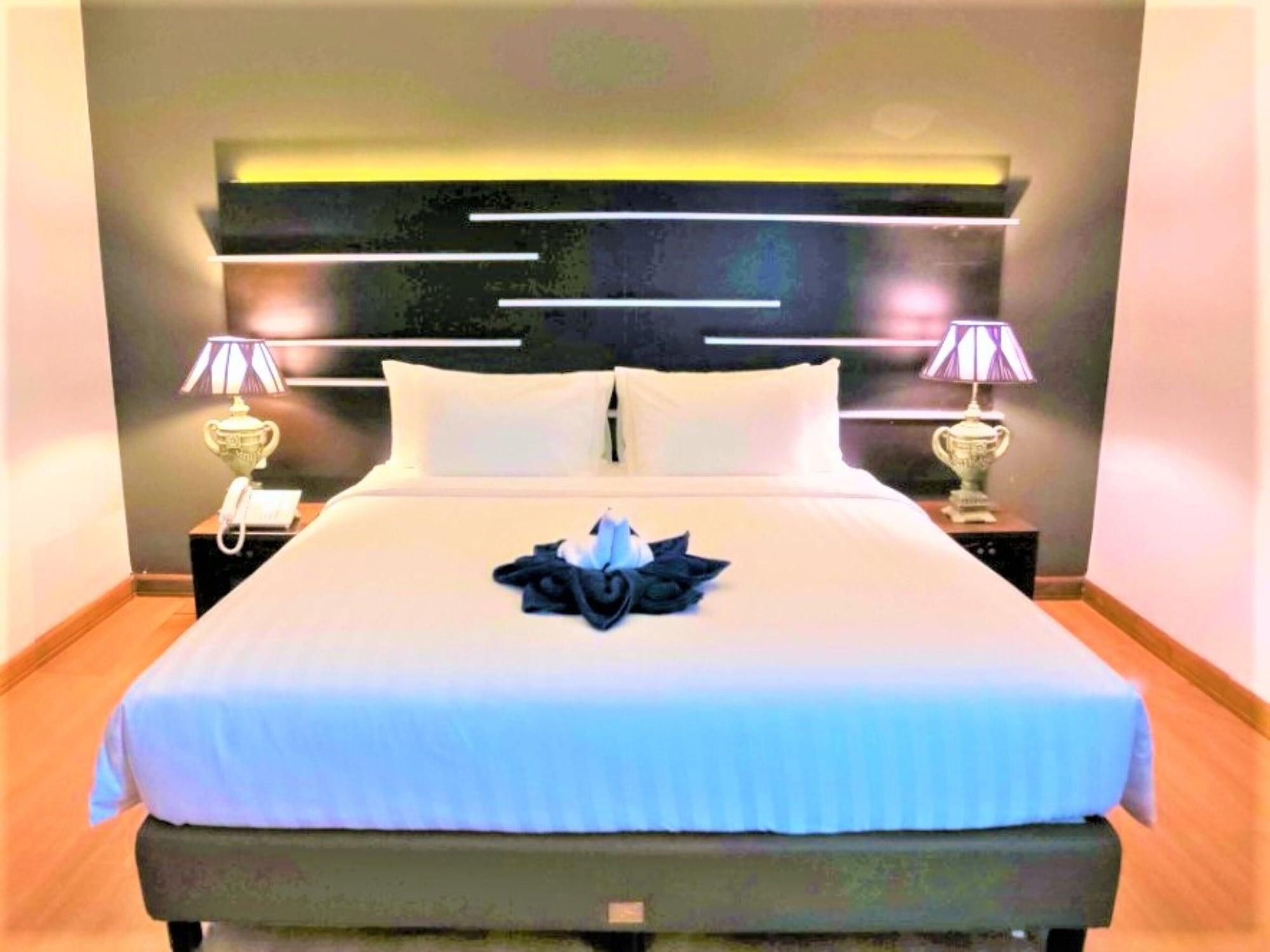 Madina Inn Yogyakarta Extérieur photo
