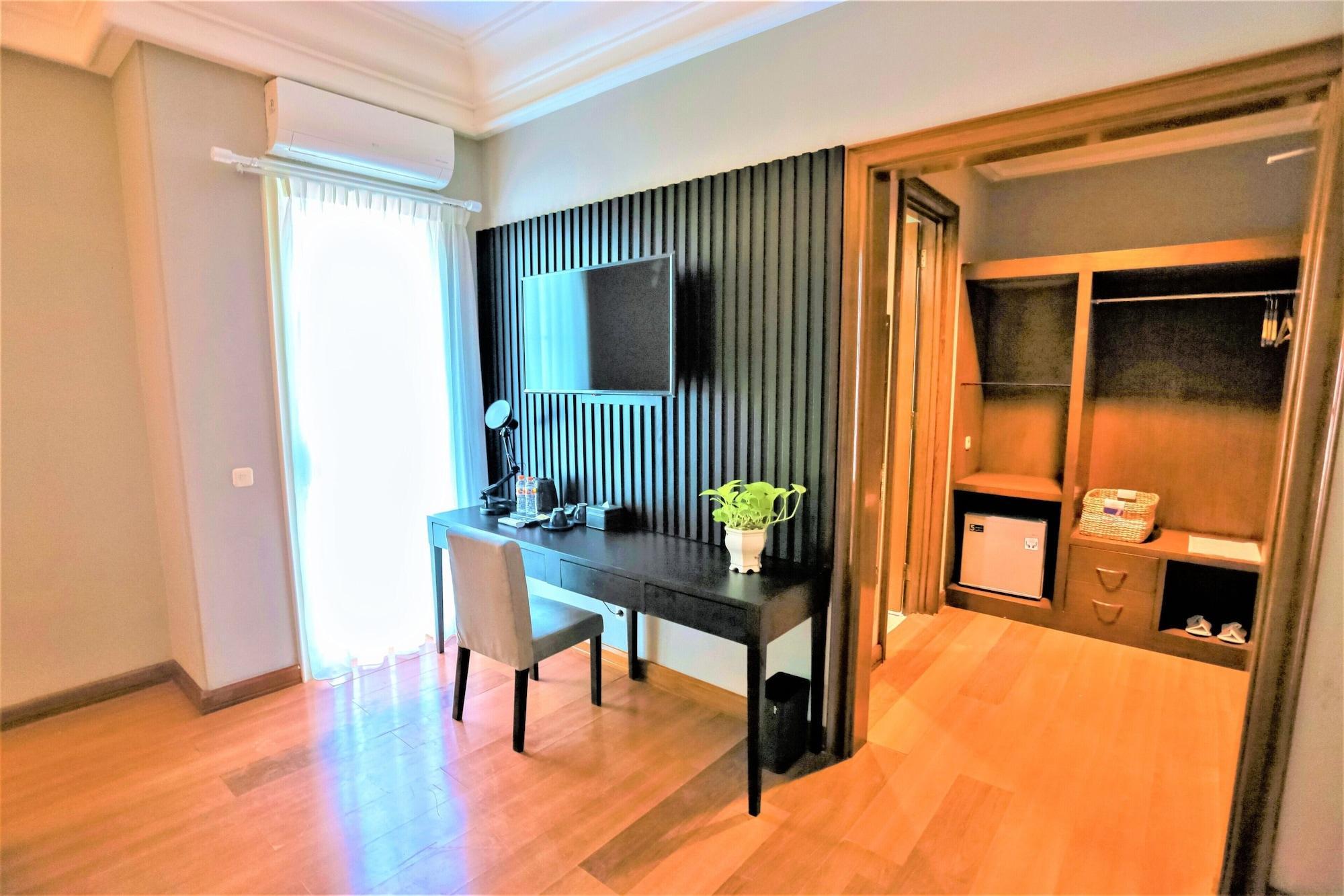 Madina Inn Yogyakarta Extérieur photo